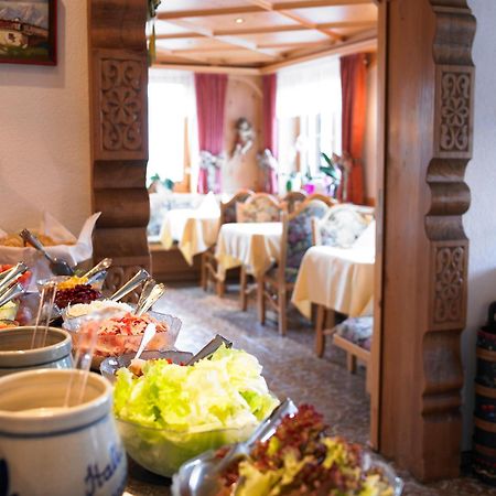 Hotel Montabella Schruns Eksteriør bilde