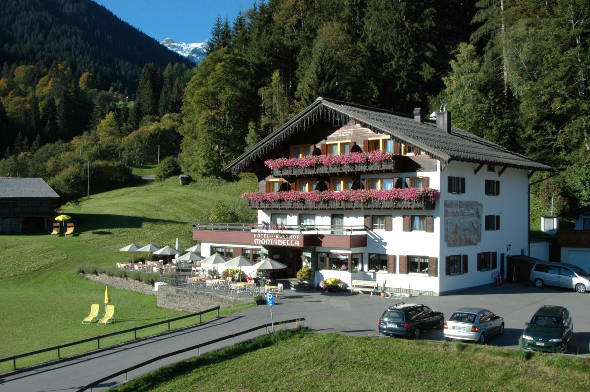 Hotel Montabella Schruns Eksteriør bilde