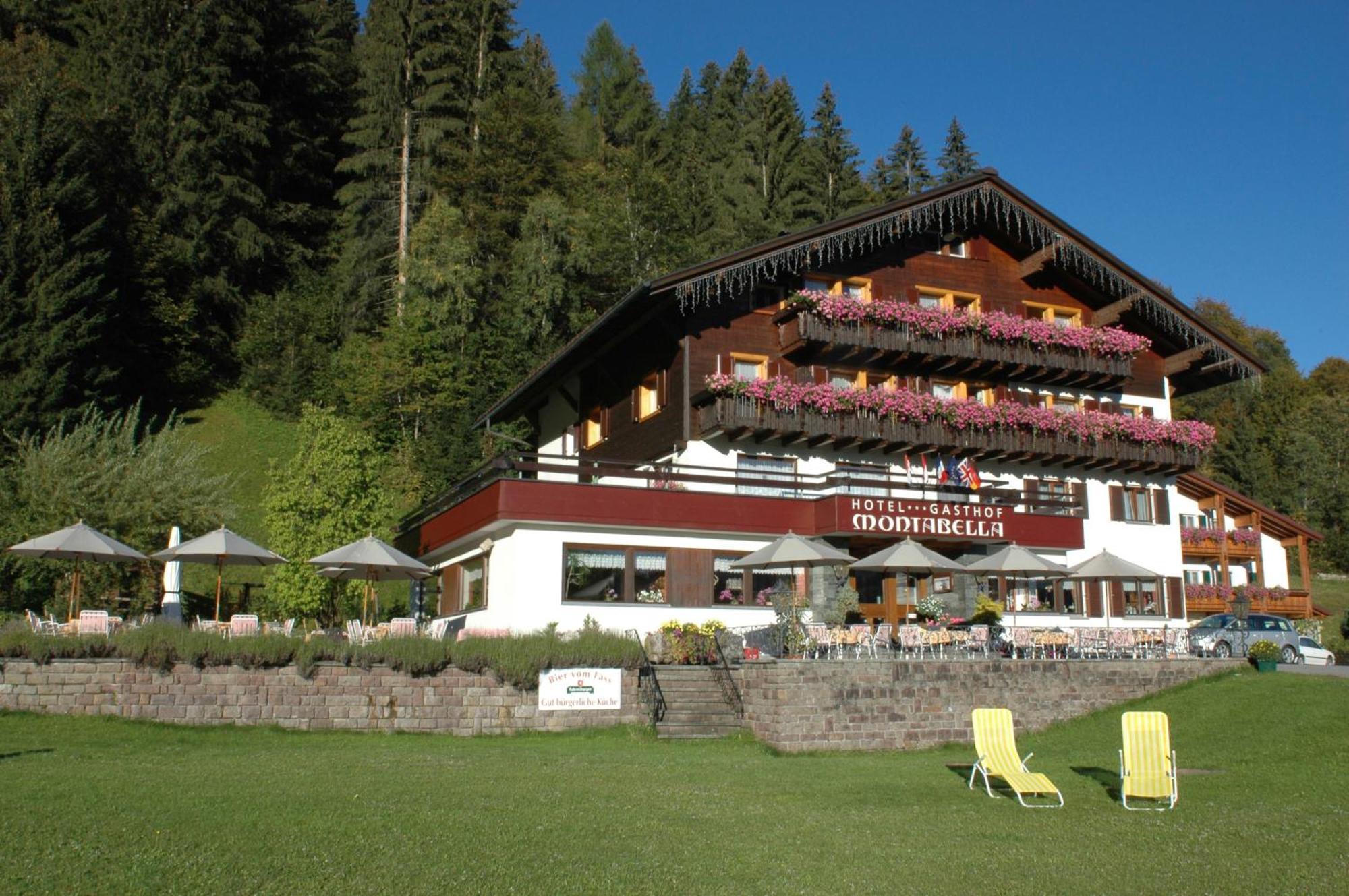 Hotel Montabella Schruns Eksteriør bilde